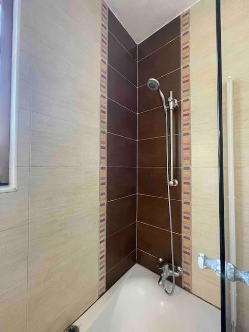 Gzira / Sliema Wifi & Ac ! Great Value & Location Appartement Buitenkant foto